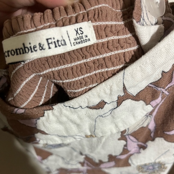 Linen Blend Corset Style Crop Top - Picture 4 of 6